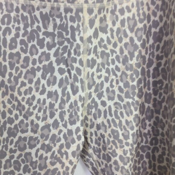 Calme Johnny Was Womens Endurance Biker Shorts Pull-On Leopard Print Size L NWT - Picture 8 of 16